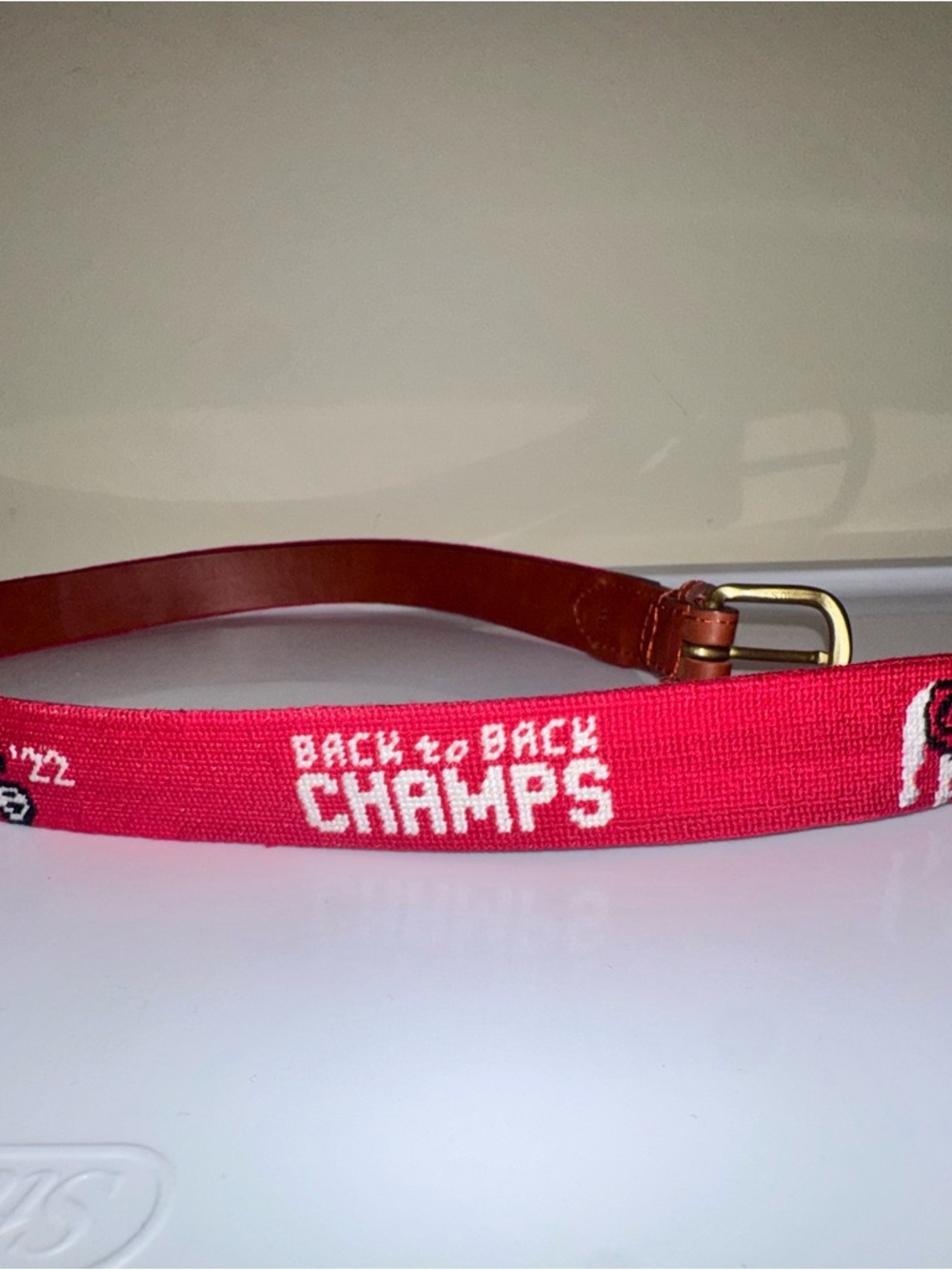 Smathers & Branson UGA Champs Hand-stitched Needlepoint Belt with Leather Trim - Picture 4 of 9